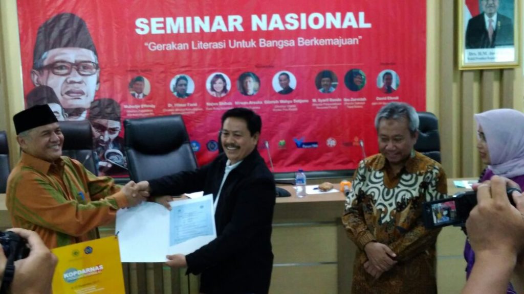 kopi darat nasional penggiat literasi